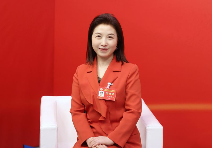 北京市政协委员、中央民族歌舞团一级演员刘媛媛。新京报记者 王贵彬 摄