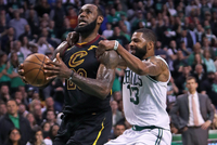 乐福：18赛季詹姆斯一直坚定表示他会全力以赴 决心打满82场