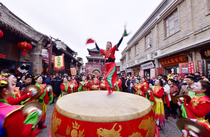 △往届中原（鹤壁）民俗文化节开幕现场（资料图）