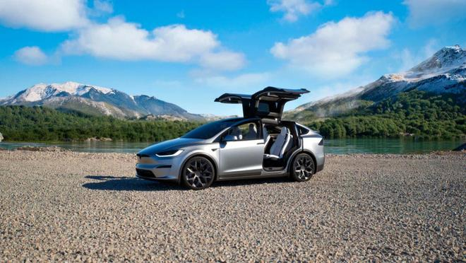 Model X 图源：官微