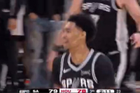 最大落后16分~凯尔登和哈珀连续点名谢泼德反超 马刺本场首次领先