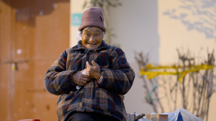 张显荣老人重拾清晰听觉的喜悦