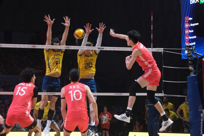 中国队在上届比赛中。崔引/摄