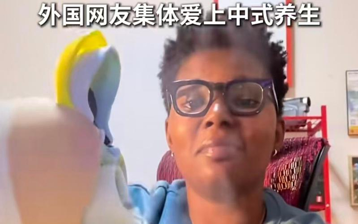 ▲喝热水成为海外网友追捧的生活方式。图/时代周报视频号