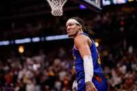 Shams：阿隆·戈登右腿筋再次拉伤 将在四到六周后接受重新评估