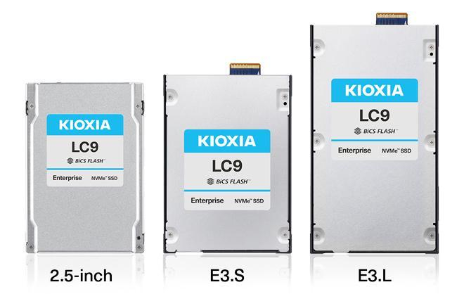 ▲ 铠侠 2025 年推出的 245.76TB LC9 系列企业级固态硬盘