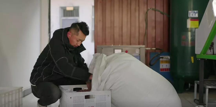 图 新农人李焕平