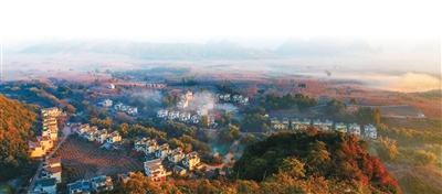 广西恭城红岩村风光。（受访者供图）