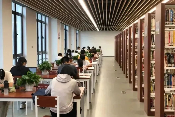 新兴县图书馆荣获了2023年度最美乡村公共文化空间创新案例