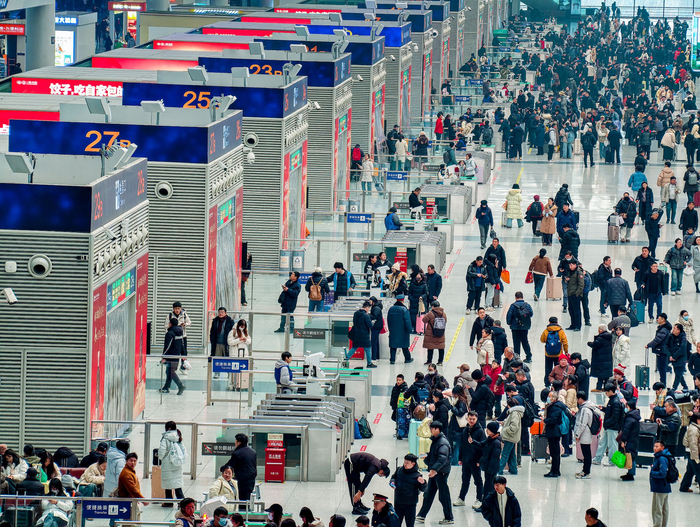 郑州东站候车大厅