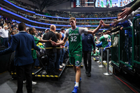 【菜鸟】弗拉格34分12板5助持续爆 哈珀20分 克尼佩尔13分6板4助