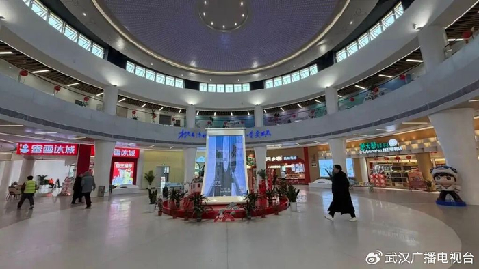 武昌鱼服务区浓郁的文化特色。（通讯员 周鑫 摄）