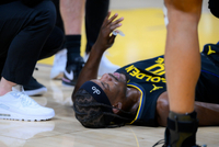 TA：勇士已经明确告诉巴特勒 他们会在未来一年里全力支持他康复