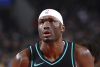 上周赛季报销 今日远赴亚特兰大！如何评价里斯与克雷伊奇的交易