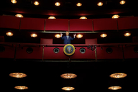 改名操作后，特朗普又宣布：将关闭肯尼迪中心两年并进行“彻底重建”