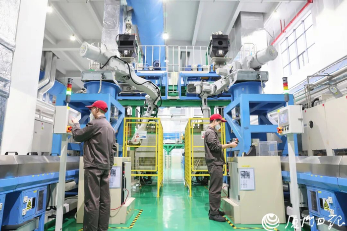 厦钨新能源生产线。（本报资料图）