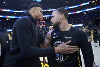 湾区博主：对超巨来说根本没完美去处 库里或是字母哥的最好答案