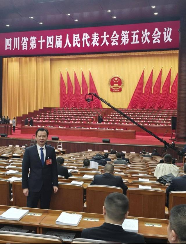 韩华亮在大会现场 受访者供图