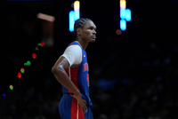 月最佳防守球员！活塞主帅：奥萨尔防守特别 这是引以为傲的地方