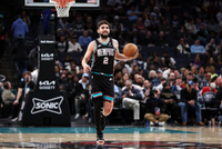 好强！杰罗姆复出三战场均仅打20.2分钟 22.3分7助攻 命中率61%