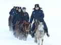 新春走基层·忙年｜踏雪巡逻，他们骑行在祖国边境线