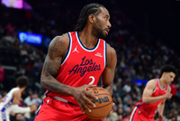 被严防死守！伦纳德半场8中3拿到14分4板3助2断