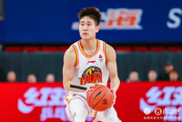 手感火热！姜伟泽打满首节4中4超高效拿下11分1板2助