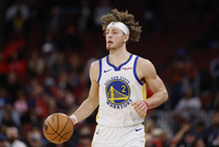 送走两人！维拉纽瓦调侃：波杰姆斯基离勇士接班人更进一步了