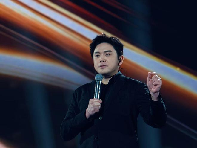  俞浩在年会上致辞 图片来源：界面新闻