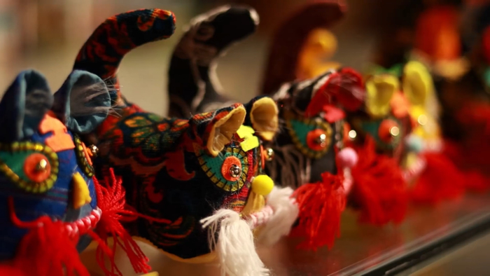 把心仪的非遗好物带回家。