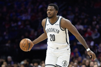 吃饼吃嗨了！戴隆·夏普替补20分钟砍19分9板4助2断 投篮11中9