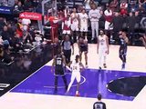 不掉链子！哈登骑士生涯首次上罚球线 两罚全中稳定军心