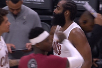 手很硬！哈登外线开火连中2记三分 率领骑士打出8-0夺回1分优势