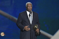 小阿德尔曼：想到我父亲曾与大O交过手 这让我感到非常震撼