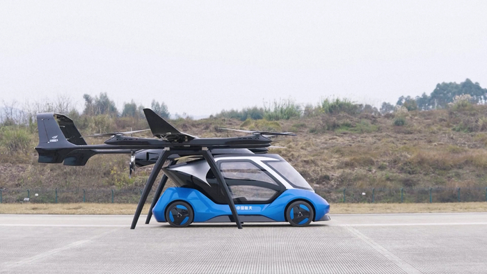 电动垂直起降飞行器