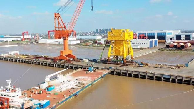 坐落于临港的海底数据中心采用“海上绿电直供+海底自然冷却”模式。（受访者供图）