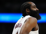 一般般！哈登半场8投3中拿到9分5板2帽 正负值-7