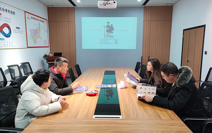 直播前的选品会。王楚怡摄