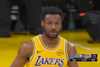 乃父之风？布朗尼持球突破 过掉防守急停跳投空心入筐