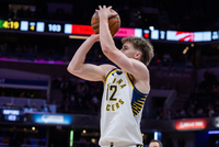 右膝前十字韧带撕裂！卡莱尔：弗菲预计需要8-12个月恢复