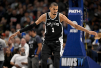 文班全明星世界队先发！米奇：他的又一个里程碑 他配得上这荣誉