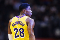 五首发轮休八村塁仍出场第二久 合同年的他或已不在湖人未来计划