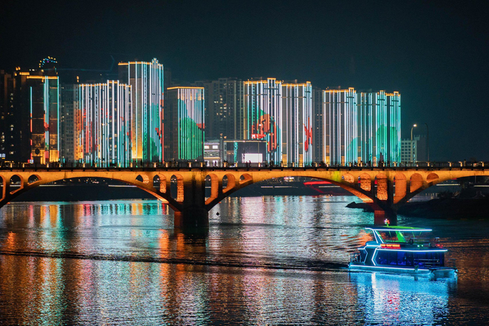 夜游巴河