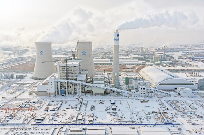 新集公司滁州电厂深挖机组潜力，全力以赴稳供应。