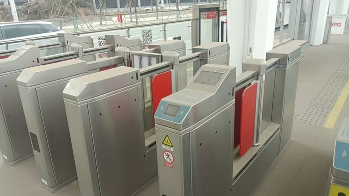 西咸智轨斗门站的闸机 图源：受访者