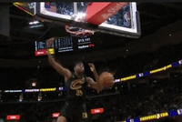 转了正就得表现！汤姆林后场单断反击 原地蓄力单臂大风车暴扣！