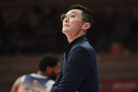 刘炜：感谢新疆队所有工作人员以及球迷 祝愿新疆篮球越来越好