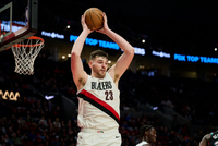 肆虐内线！克林根半场6中4高效拿下11分7板4助1帽 3前场板