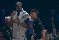 好小只扬尼斯！字母哥→法尔：你别学文班 要像奥尼尔那么打