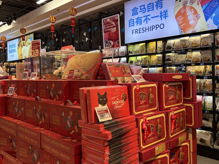 盒马鲜生年货，时代财经摄